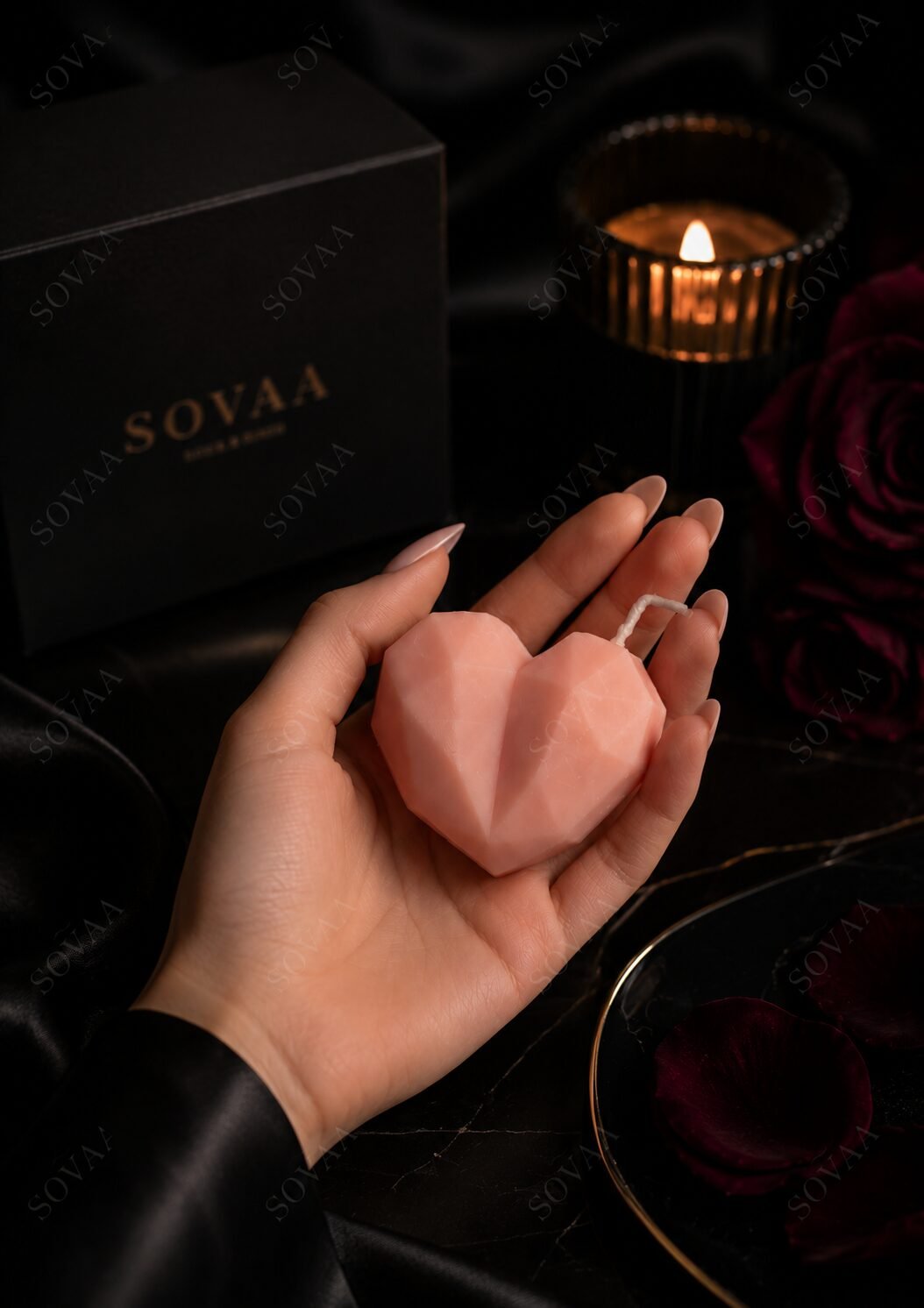 Pink Geometric Heart Candle
