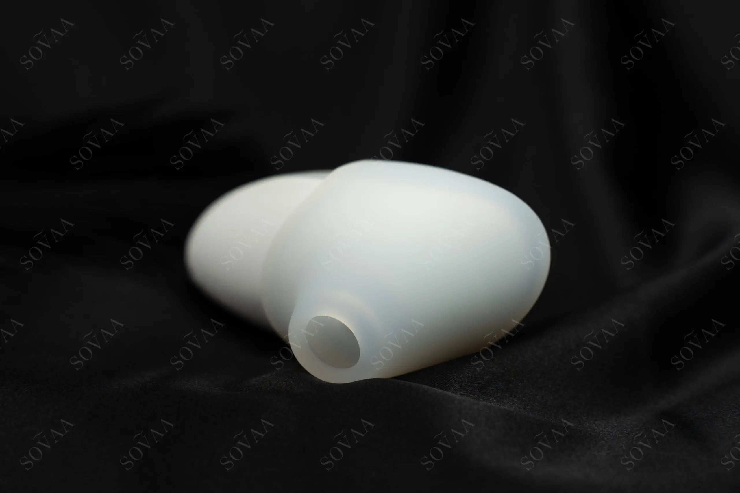 Lyra Pro Pulse Intimate Massager