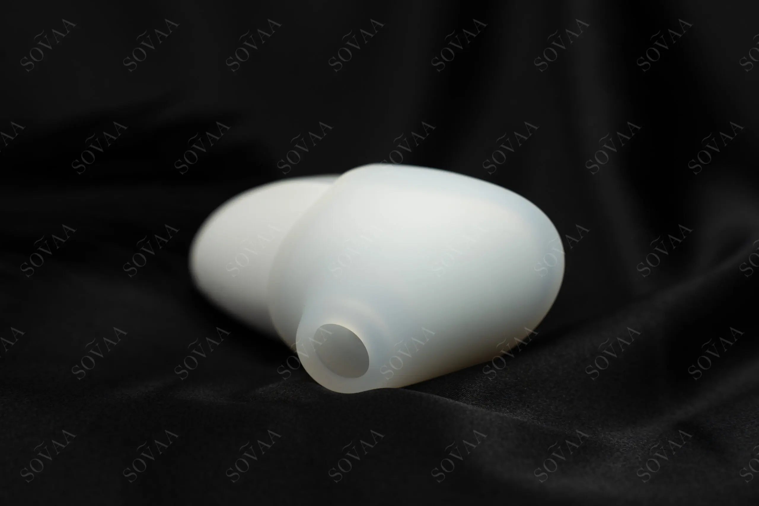 Lyra Pro Pulse Intimate Massager