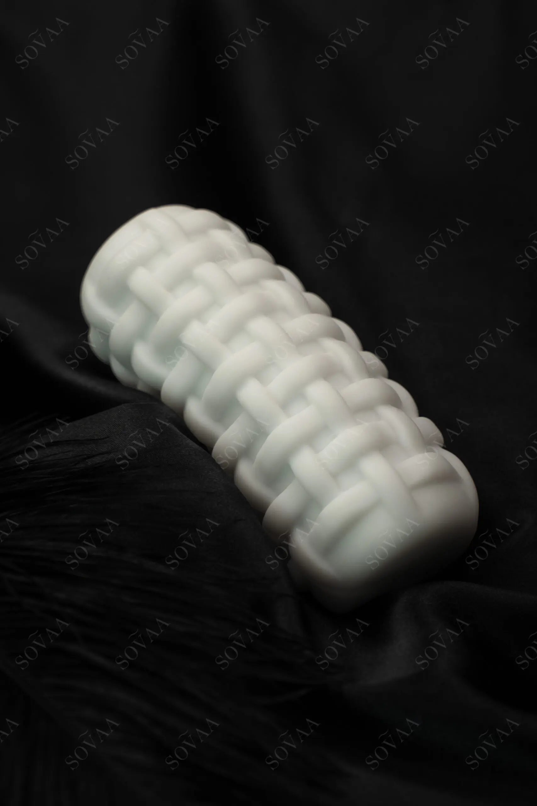 Nora Textured Intimate Sleeve