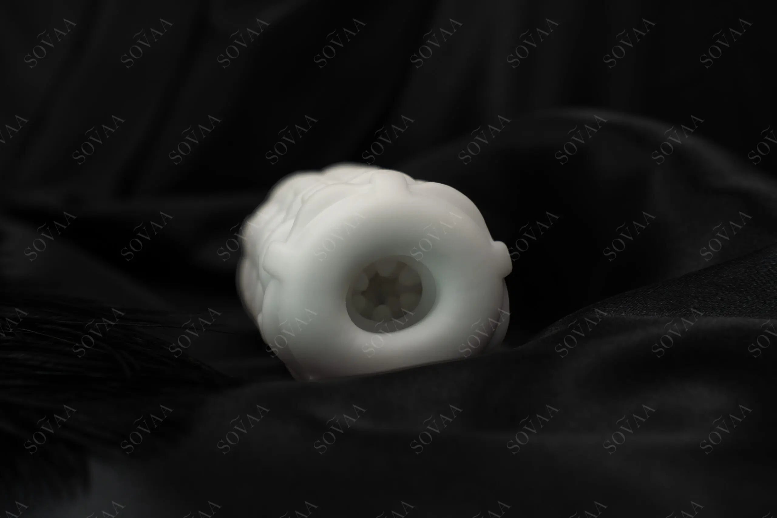 Nora Textured Intimate Sleeve
